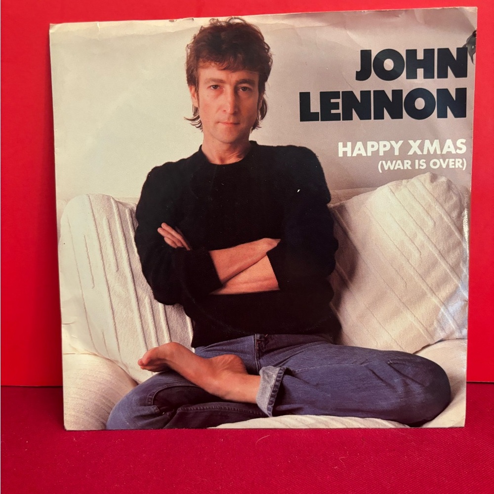 Original John Lennon happy Christmas war is over 45